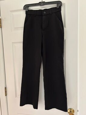 Women’s Black Wide-Leg Pants Size 2 Short